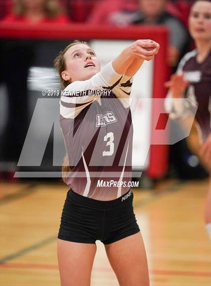 Thumbnail 3 in Ennis vs Maypearl photogallery.
