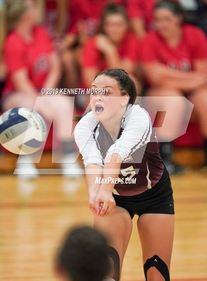 Thumbnail 2 in Ennis vs Maypearl photogallery.