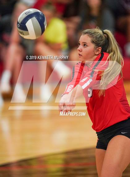 Thumbnail 1 in Ennis vs Maypearl photogallery.