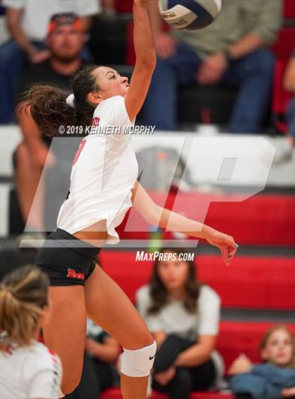 Thumbnail 1 in Ennis vs Maypearl photogallery.