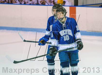 Thumbnail 2 in Dimond vs Eagle River photogallery.