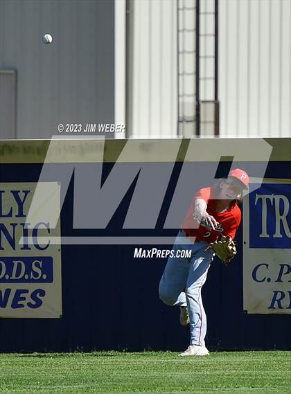Thumbnail 1 in Poteau @ Vian photogallery.