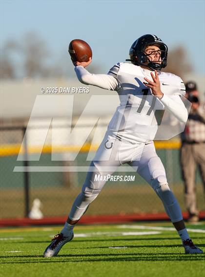 Thumbnail 2 in Pueblo South @ Windsor (CHSAA 3A Quarterfinals) photogallery.