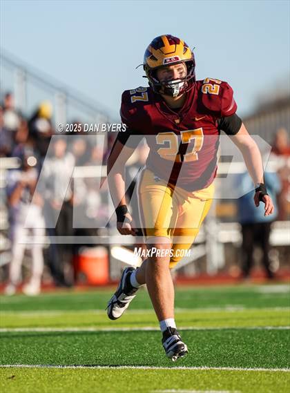 Thumbnail 1 in Pueblo South @ Windsor (CHSAA 3A Quarterfinals) photogallery.