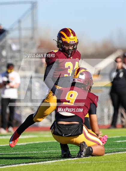Thumbnail 1 in Pueblo South @ Windsor (CHSAA 3A Quarterfinals) photogallery.
