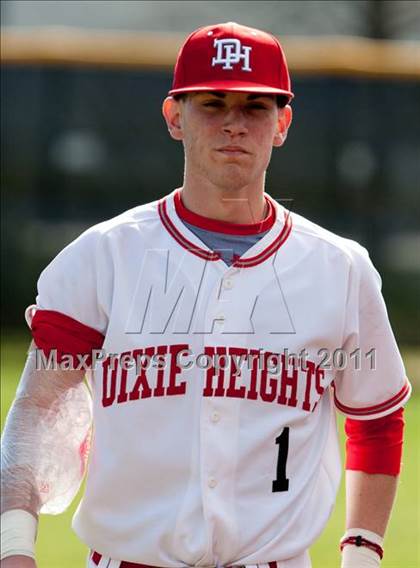 Thumbnail 3 in Covington Catholic @ Dixie Heights photogallery.