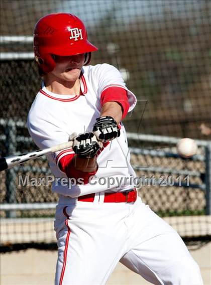 Thumbnail 1 in Covington Catholic @ Dixie Heights photogallery.