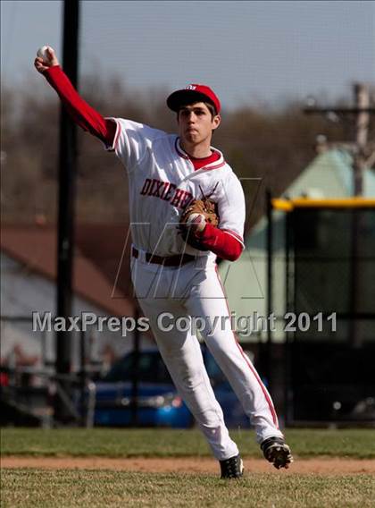 Thumbnail 3 in Covington Catholic @ Dixie Heights photogallery.