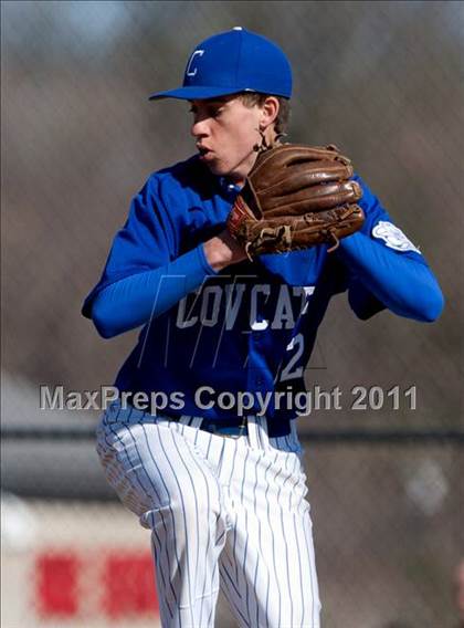 Thumbnail 3 in Covington Catholic @ Dixie Heights photogallery.