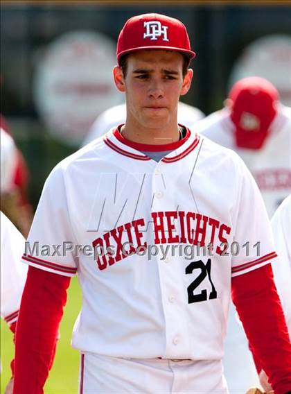 Thumbnail 2 in Covington Catholic @ Dixie Heights photogallery.