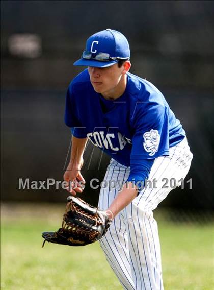 Thumbnail 2 in Covington Catholic @ Dixie Heights photogallery.