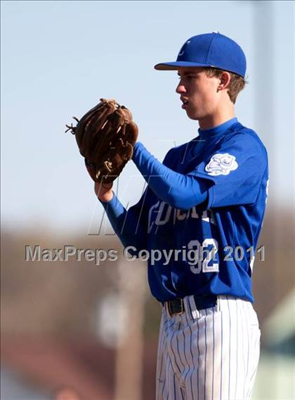 Thumbnail 3 in Covington Catholic @ Dixie Heights photogallery.
