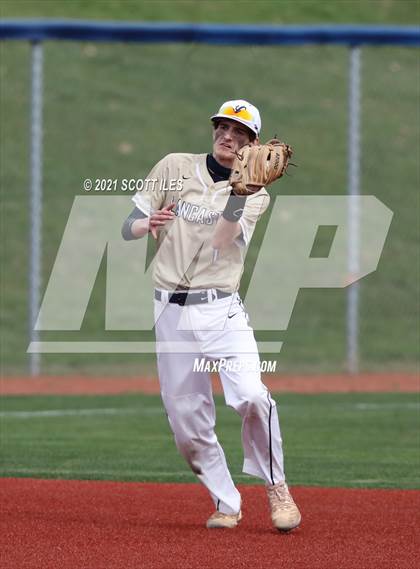 Thumbnail 2 in Amanda-Clearcreek vs Lancaster photogallery.