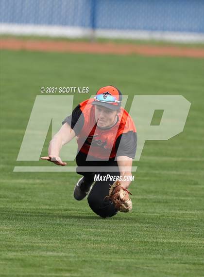 Thumbnail 3 in Amanda-Clearcreek vs Lancaster photogallery.