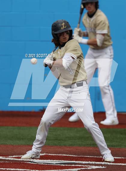 Thumbnail 3 in Amanda-Clearcreek vs Lancaster photogallery.