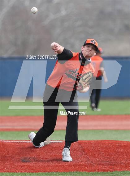 Thumbnail 1 in Amanda-Clearcreek vs Lancaster photogallery.