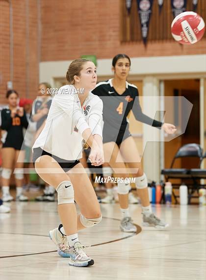 Thumbnail 1 in Washington vs Carondelet (CIF NCS Division 2 Round 1) photogallery.