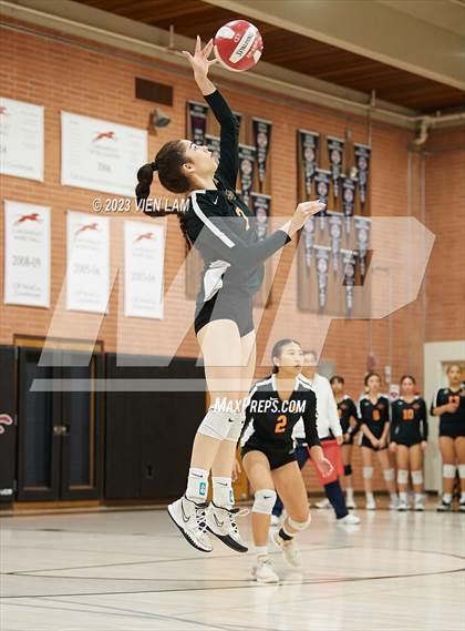 Thumbnail 1 in Washington vs Carondelet (CIF NCS Division 2 Round 1) photogallery.