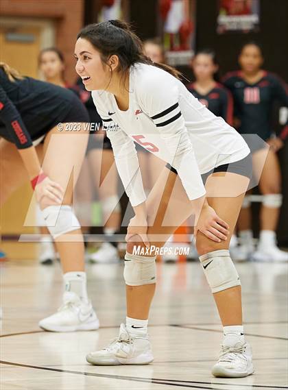 Thumbnail 3 in Washington vs Carondelet (CIF NCS Division 2 Round 1) photogallery.
