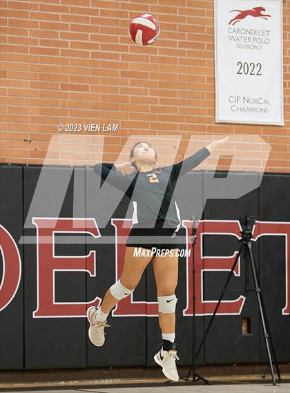 Thumbnail 3 in Washington vs Carondelet (CIF NCS Division 2 Round 1) photogallery.