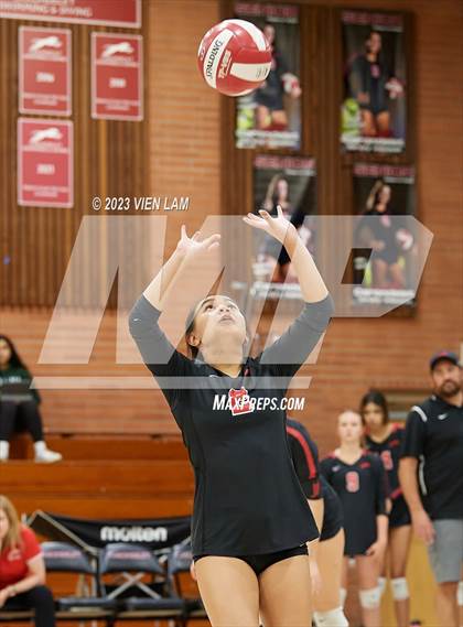 Thumbnail 2 in Washington vs Carondelet (CIF NCS Division 2 Round 1) photogallery.