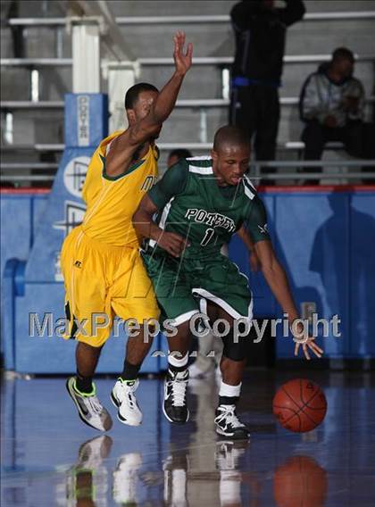 Thumbnail 2 in Madison [James] vs Mesquite Poteet (Metroplex Thanksgiving Hoopfest) photogallery.