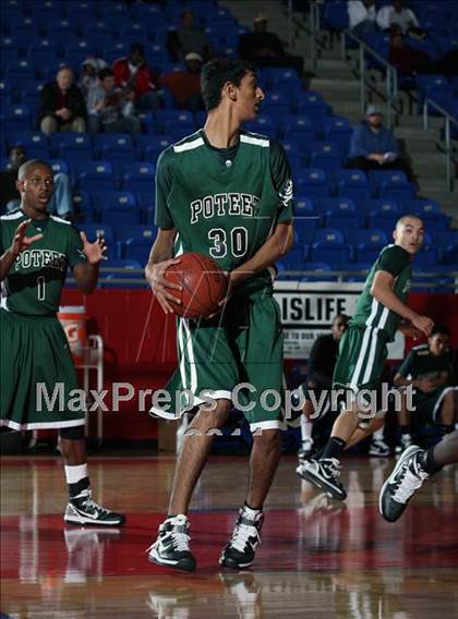 Thumbnail 1 in Madison [James] vs Mesquite Poteet (Metroplex Thanksgiving Hoopfest) photogallery.