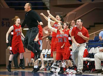 Thumbnail 1 in Carlmont vs. San Benito (CIF CCS D1 Final) photogallery.