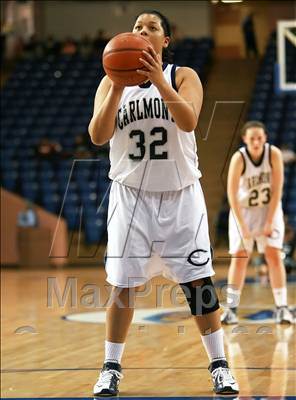 Thumbnail 1 in Carlmont vs. San Benito (CIF CCS D1 Final) photogallery.
