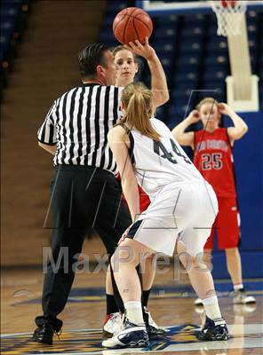 Thumbnail 1 in Carlmont vs. San Benito (CIF CCS D1 Final) photogallery.