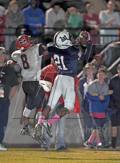 Thumbnail 2 in Muscle Shoals @ Bob Jones photogallery.
