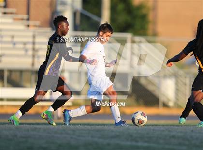Thumbnail 3 in South View @ Jack Britt photogallery.