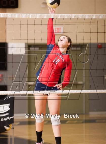 Thumbnail 2 in Beyer @ Enochs photogallery.