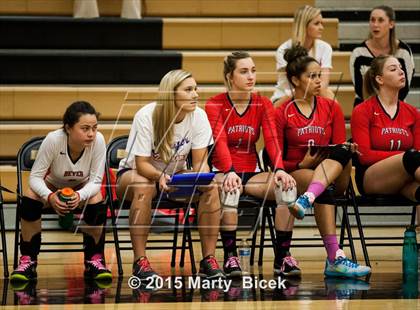 Thumbnail 3 in Beyer @ Enochs photogallery.