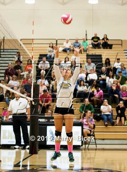 Thumbnail 1 in Beyer @ Enochs photogallery.