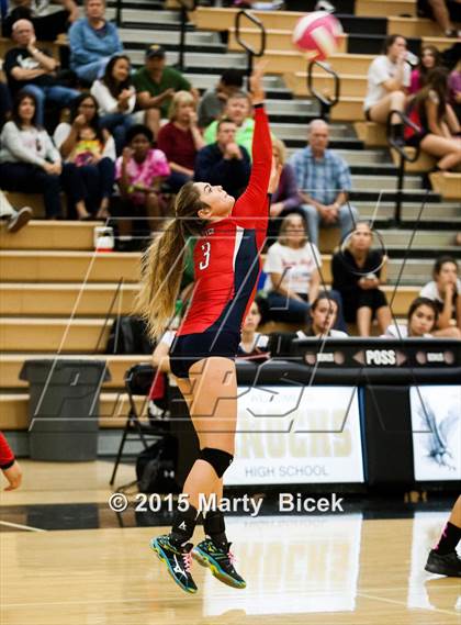 Thumbnail 1 in Beyer @ Enochs photogallery.