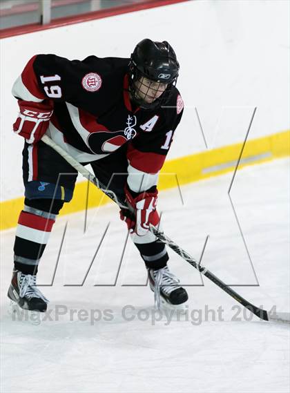 Thumbnail 2 in Marquette vs Chaminade photogallery.