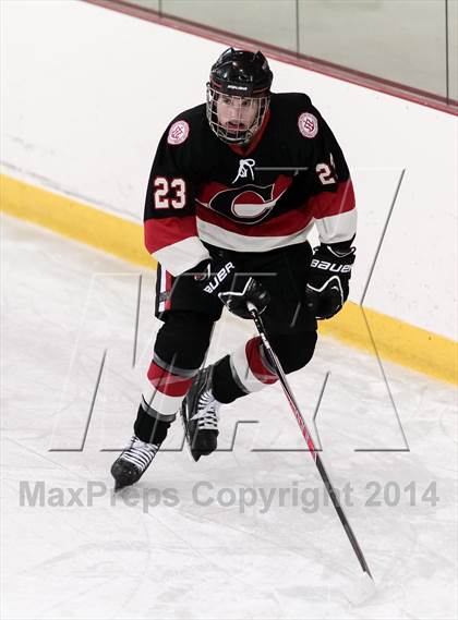 Thumbnail 3 in Marquette vs Chaminade photogallery.