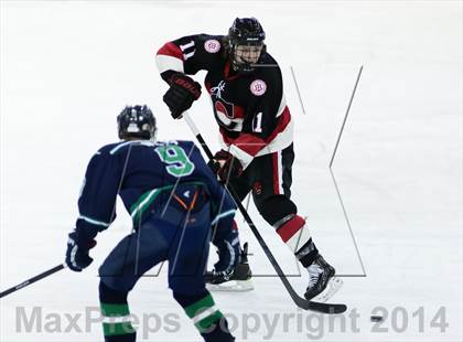Thumbnail 3 in Marquette vs Chaminade photogallery.