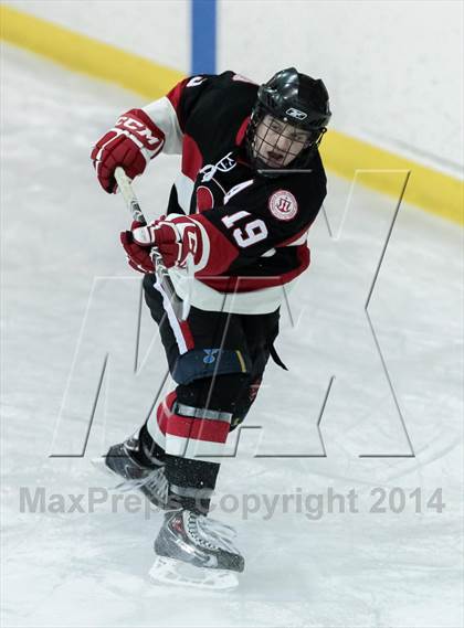 Thumbnail 3 in Marquette vs Chaminade photogallery.
