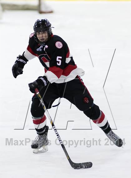 Thumbnail 1 in Marquette vs Chaminade photogallery.