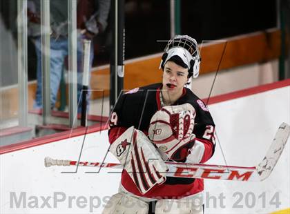 Thumbnail 3 in Marquette vs Chaminade photogallery.