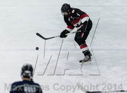 Thumbnail 1 in Marquette vs Chaminade photogallery.