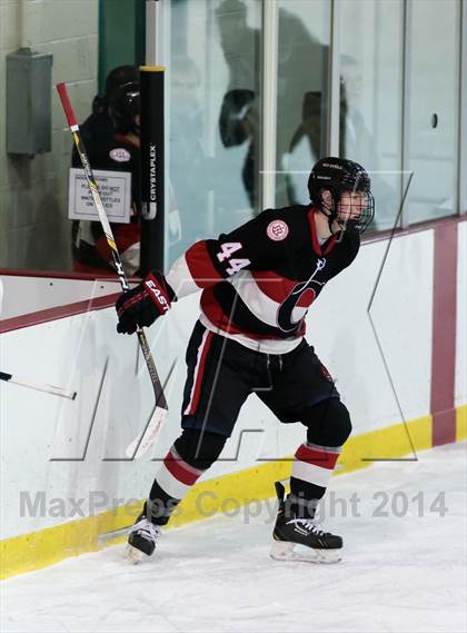 Thumbnail 2 in Marquette vs Chaminade photogallery.