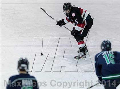 Thumbnail 2 in Marquette vs Chaminade photogallery.
