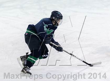 Thumbnail 2 in Marquette vs Chaminade photogallery.