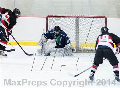 Thumbnail 3 in Marquette vs Chaminade photogallery.