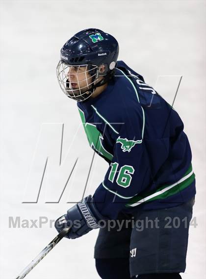 Thumbnail 2 in Marquette vs Chaminade photogallery.
