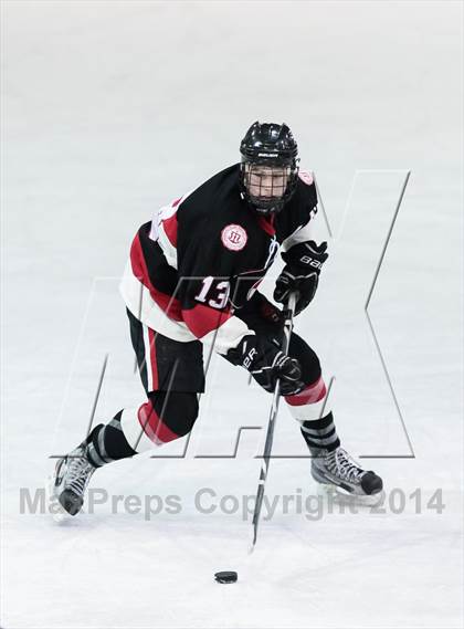 Thumbnail 3 in Marquette vs Chaminade photogallery.