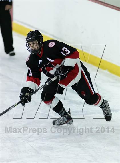 Thumbnail 1 in Marquette vs Chaminade photogallery.